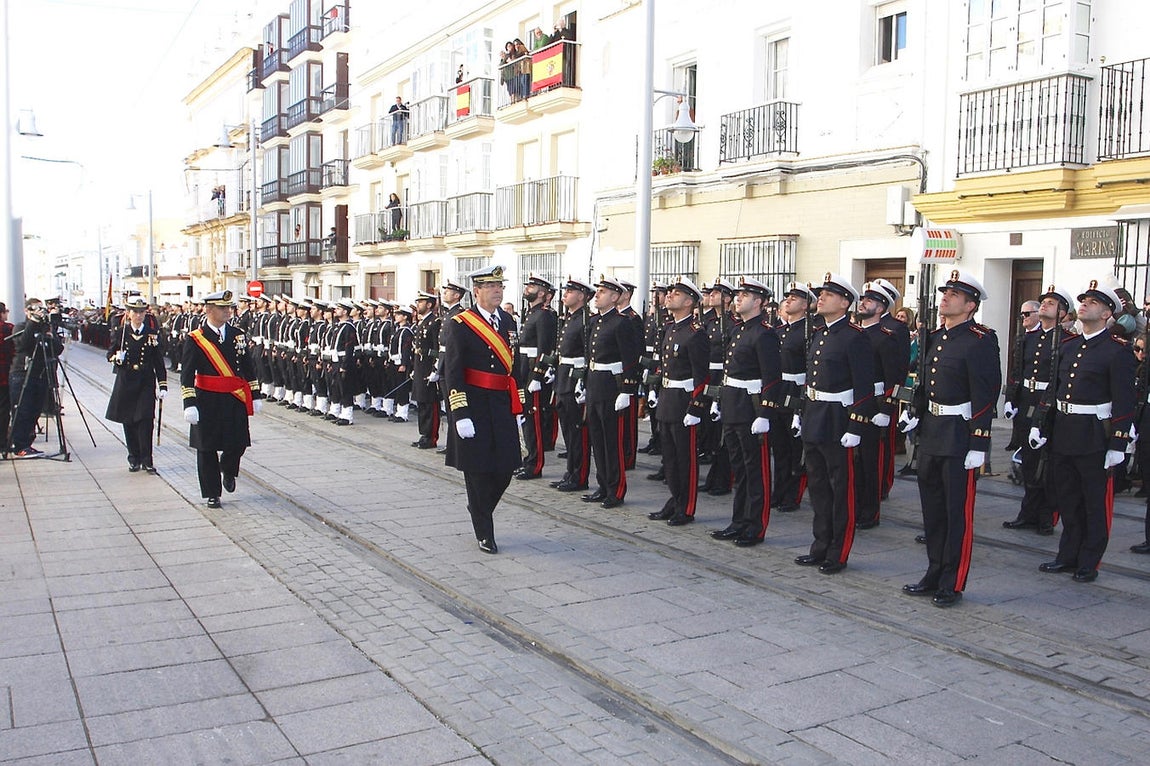 Fotos: Así se celebra la Pascua Militar en San Fernando