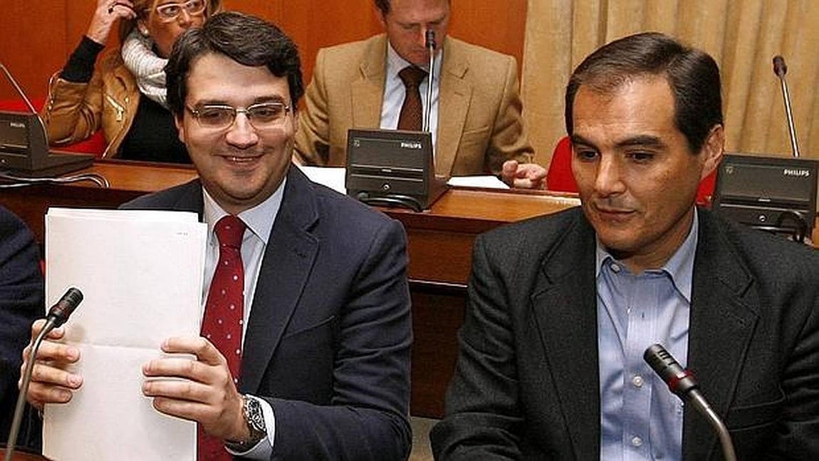 Bellido sustituye a Nieto. 