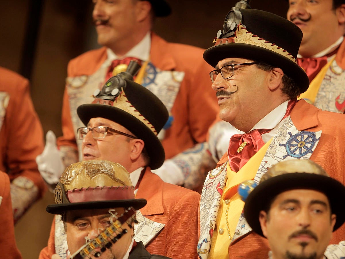 Coro La vuelta a Cádiz en 80 mundos. Carnaval de Cádiz