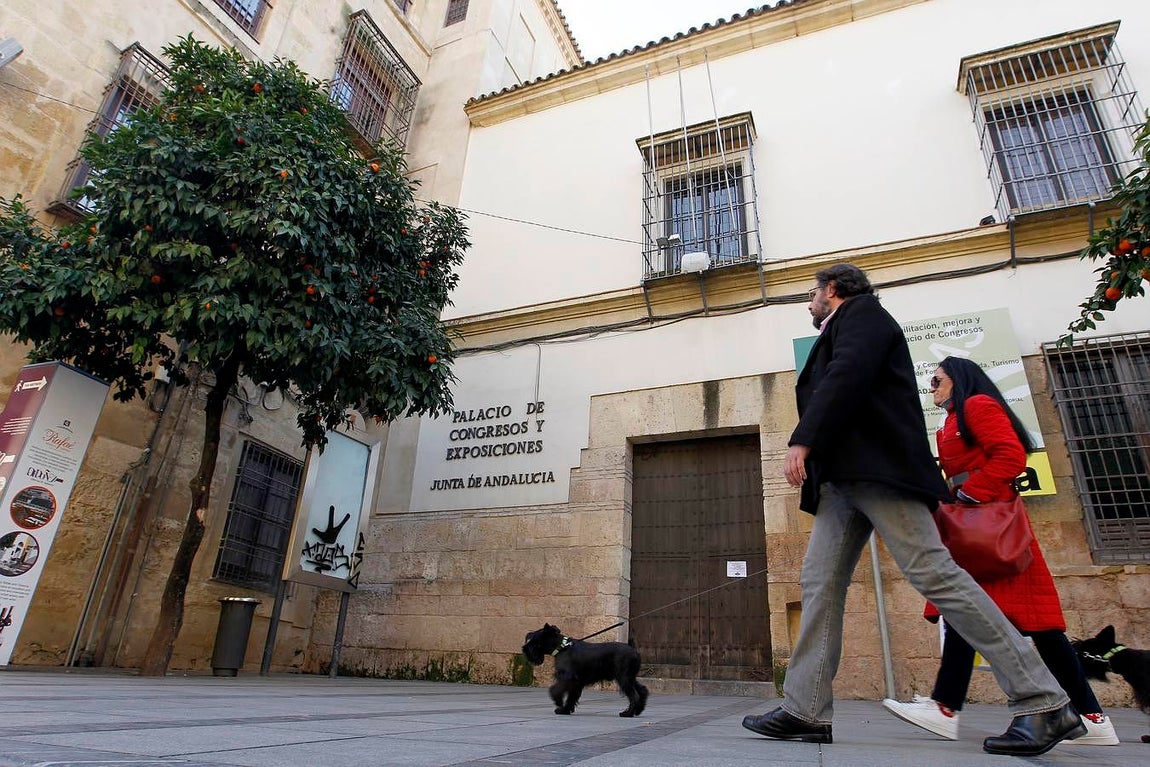 Obras paradas del Palacio de Congresos y Exposiciones de la calle Torrijos