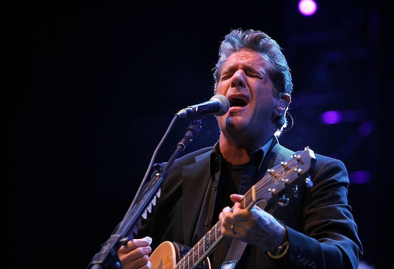 Las últimas apariciones del mítico cantante de The Eagles, Glenn Frey. La muerte del vocalista ha dejado huérfana a la banda que popularizó «Hotel California»