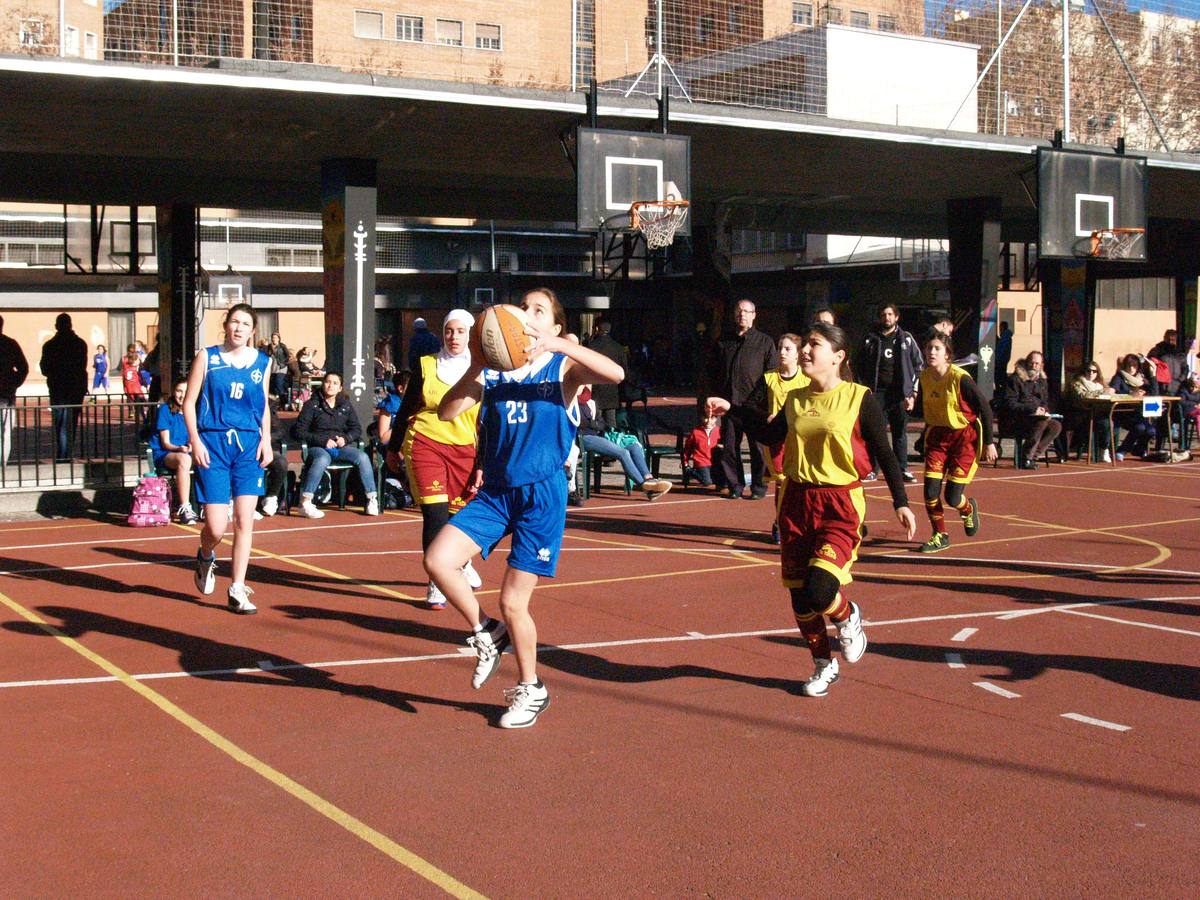 Virgen de Atocha vs Padre Piquer