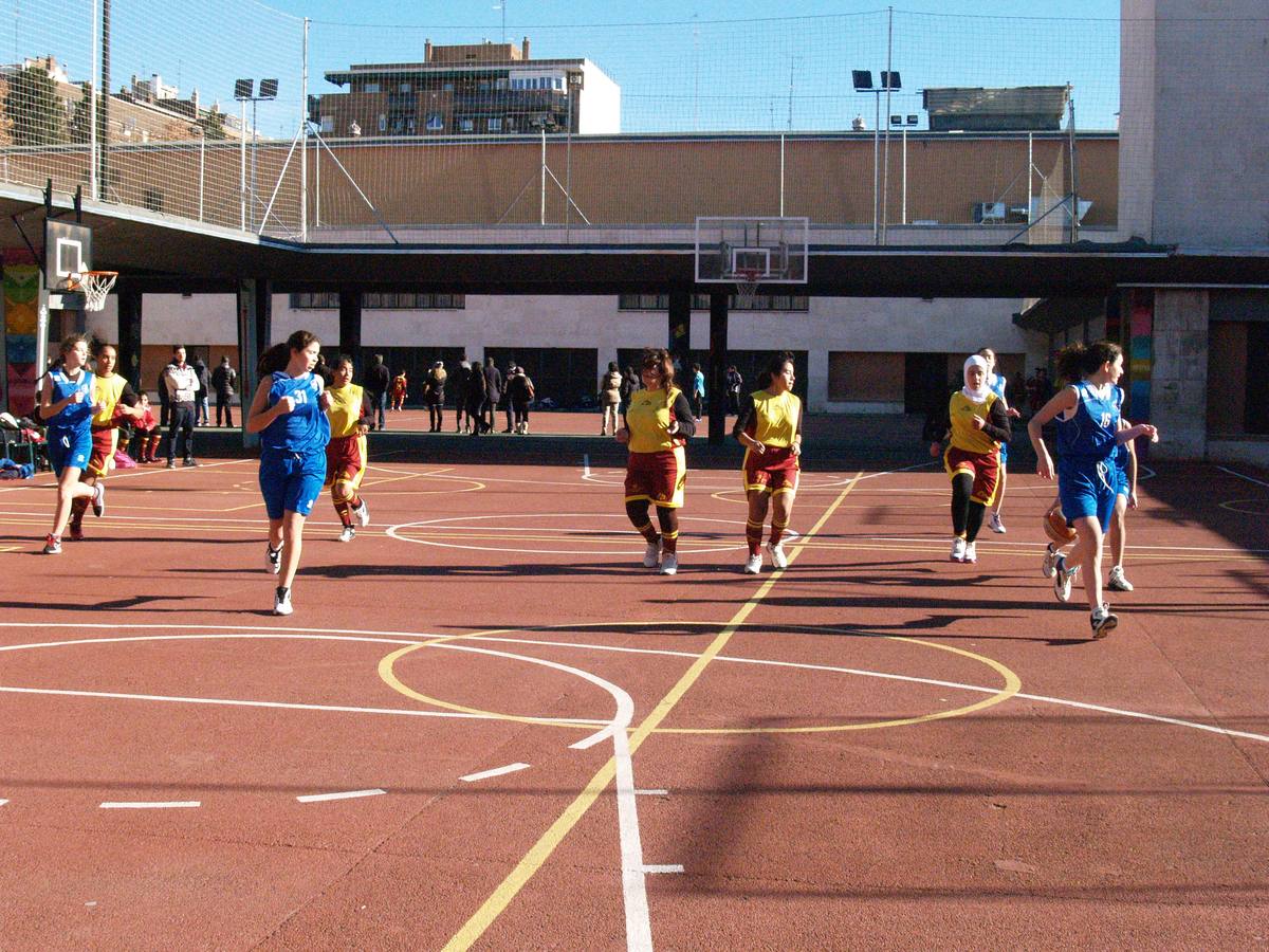 Virgen de Atocha vs Padre Piquer