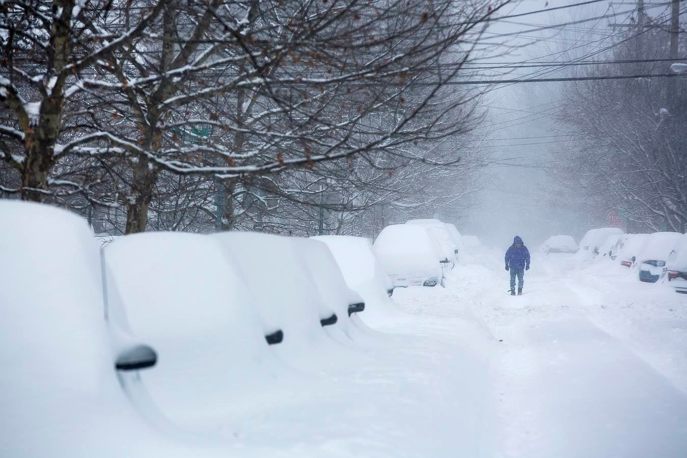 La nieve ha anegado los principales enclaves de Washington. 