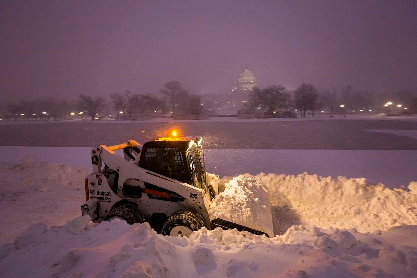 La nieve ha anegado los principales enclaves de Washington. 