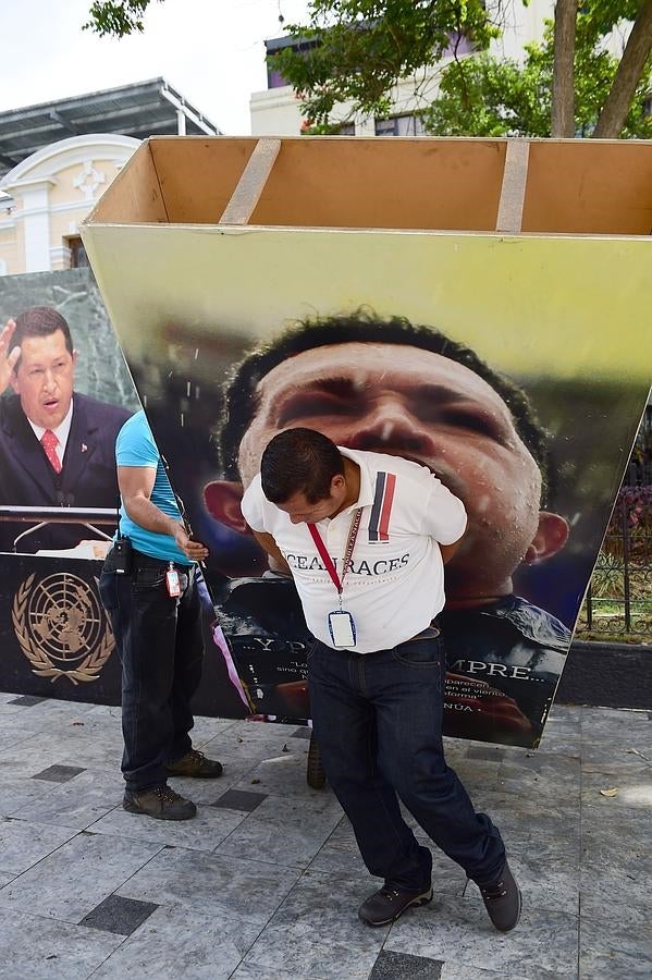 «Si no tienen un poquito de respeto qué se puede esperar de esa Asamblea burguesa», ha agregado Maduro, tal y como ha informado el diario venezolano «El Universal». 