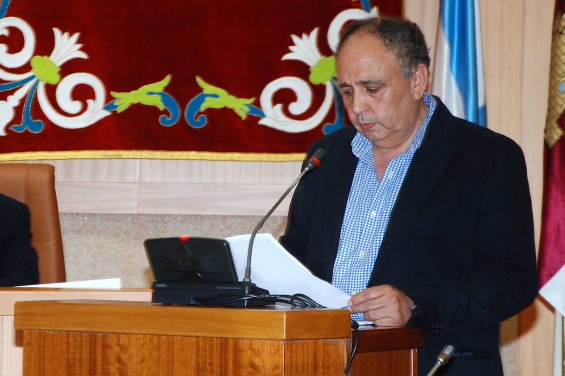 El portavoz de la Plataforma en Defensa de los ríos Tajo y del Alberche, Miguel Méndez, ha asegurado que ha llegado el momento de que «los políticos abanderen el movimiento por el río». 