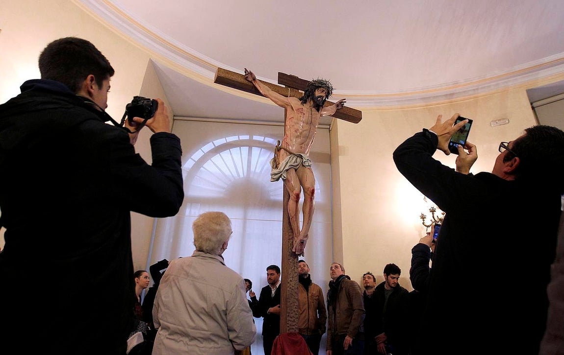 En imágenes, el nuevo Cristo de las Electromecánicas