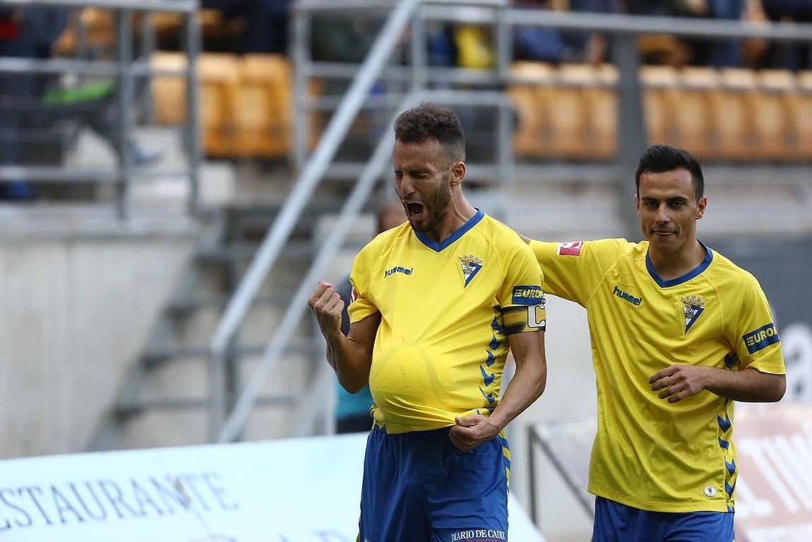 Fotos: Cádiz-Marbella (3-0)
