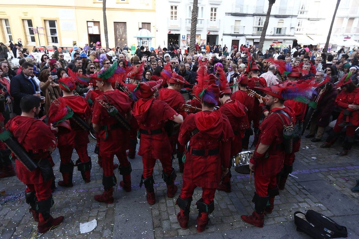 Fotos: Primer sábado de Carnaval en Cádiz