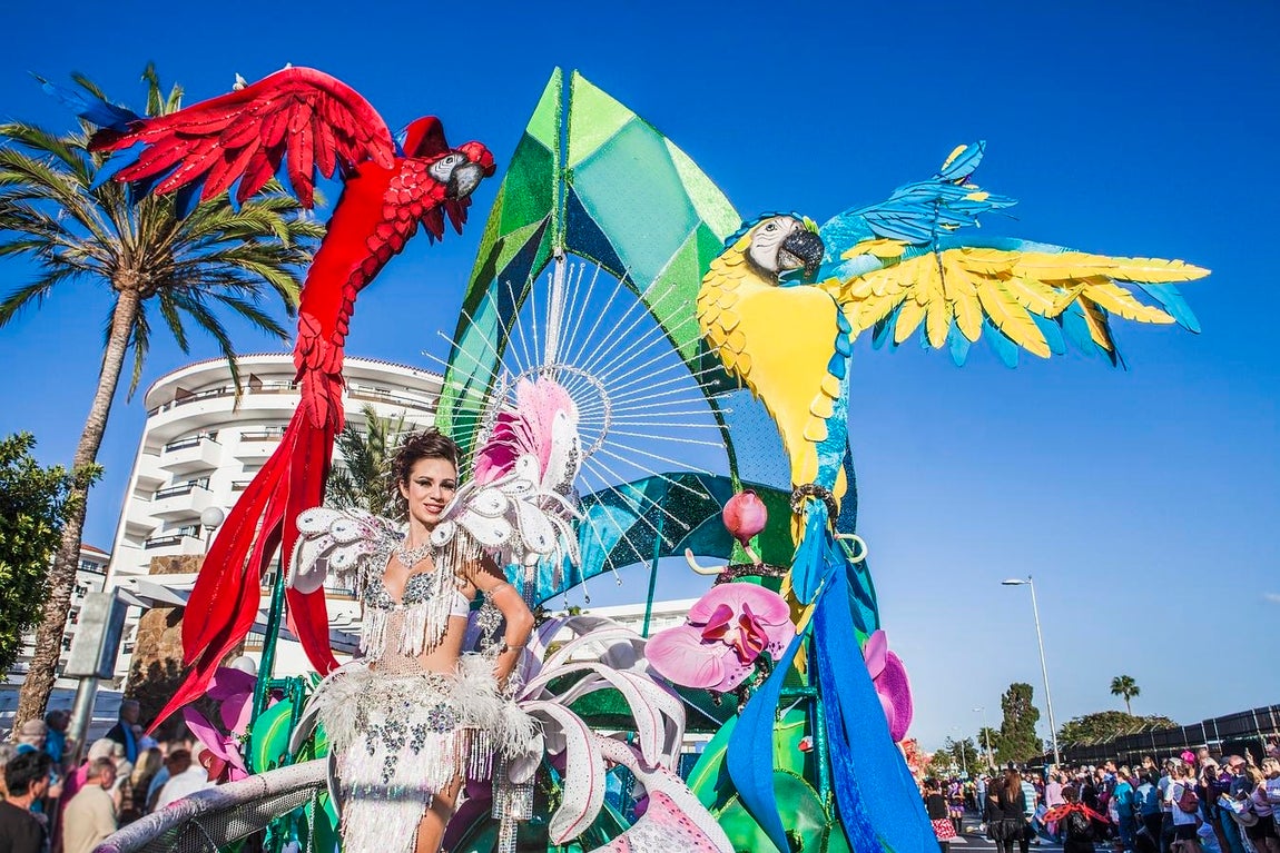 Carnaval de Las Palmas de Gran Canaria. Carnaval de Las Palmas de Gran Canaria: declarada Fiesta de Interés Turístico de Canarias y una de las más antiguas de la capital grancanaria. Destacan las galas de Elección de la Reina y la muy popular de Elección del Drag Queen del Carnaval, un acto único en España.