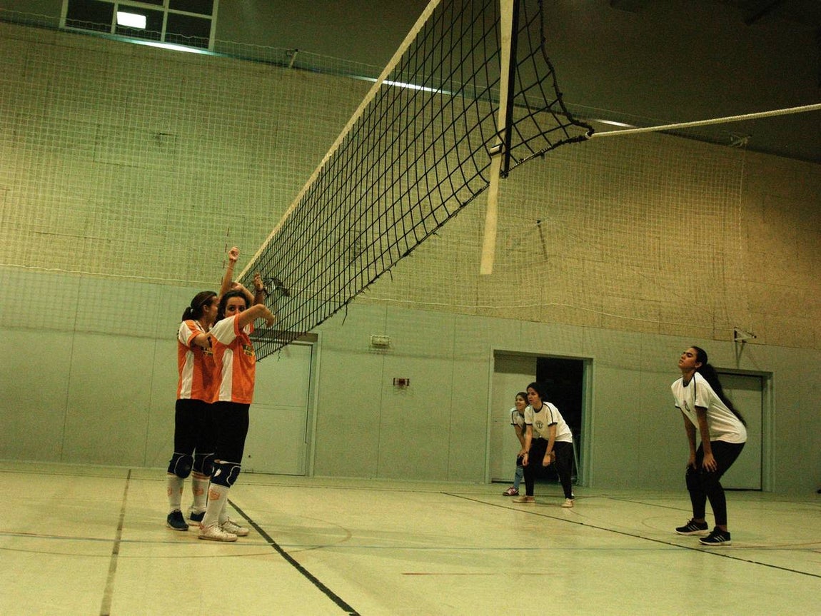 Nuestra Señora Pilar A vs Santa María del Pilar B