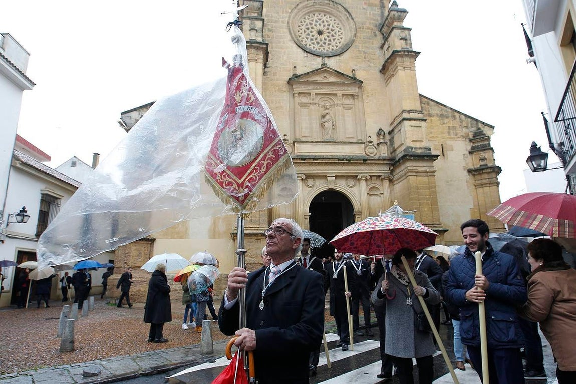 El Vía Crucis de la Agrupación de Cofradías, en imágenes