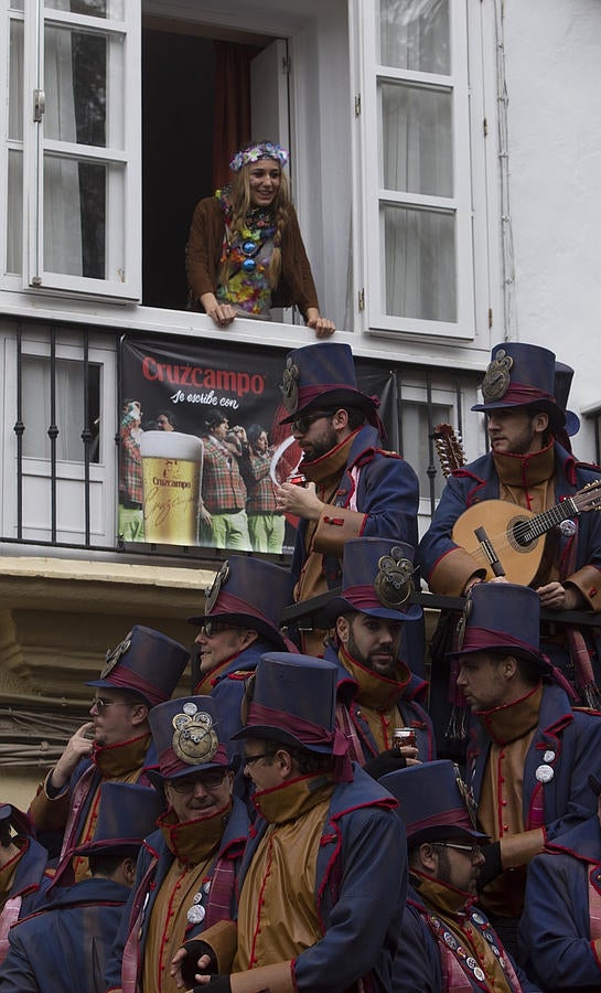 Carrusel de Coros en El Mentidero y La Viña
