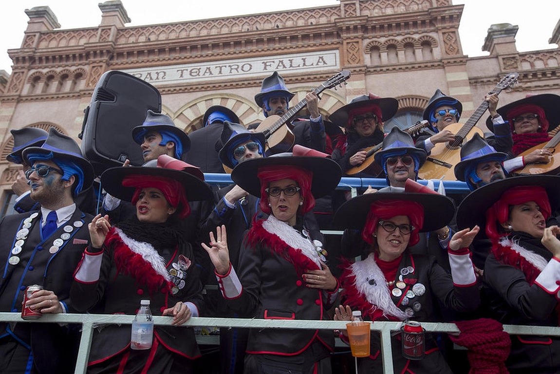 Carrusel de Coros en El Mentidero y La Viña