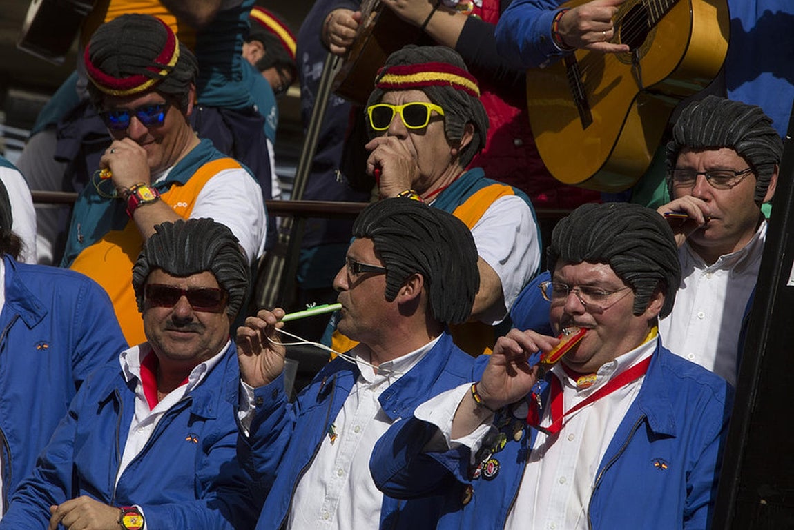 Carrusel de Coros en El Mentidero y La Viña