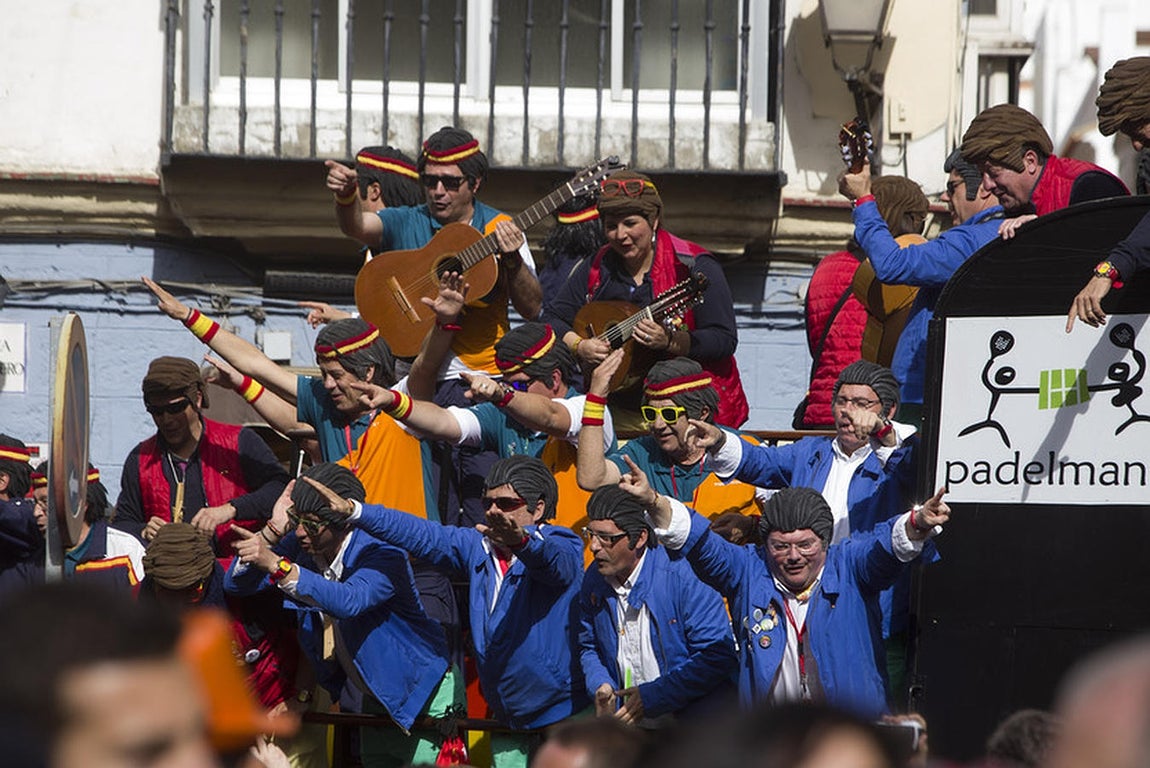 Carrusel de Coros en El Mentidero y La Viña
