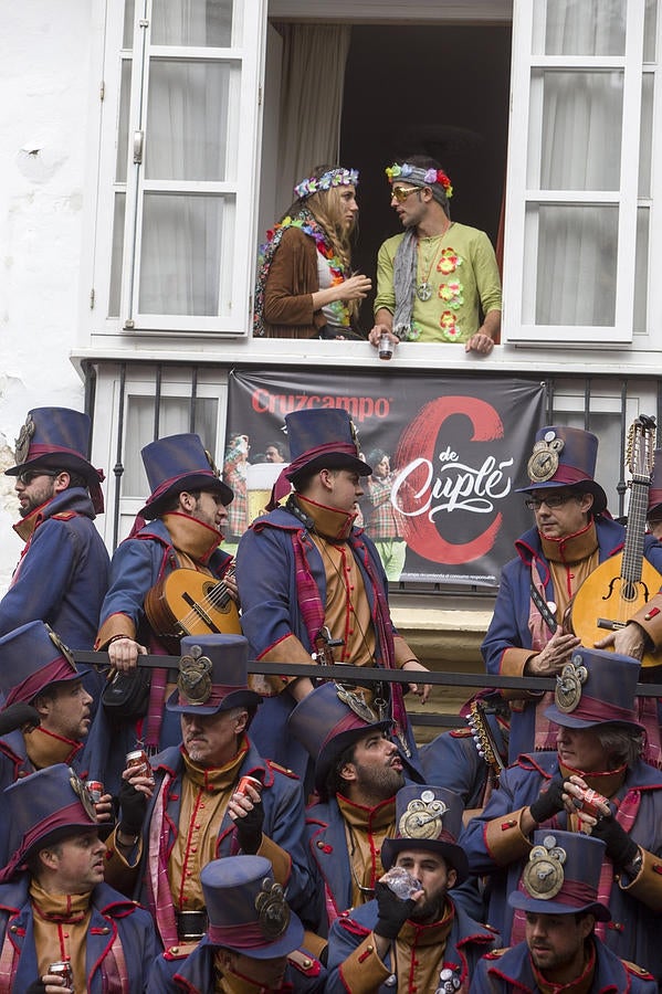 Carrusel de Coros en El Mentidero y La Viña