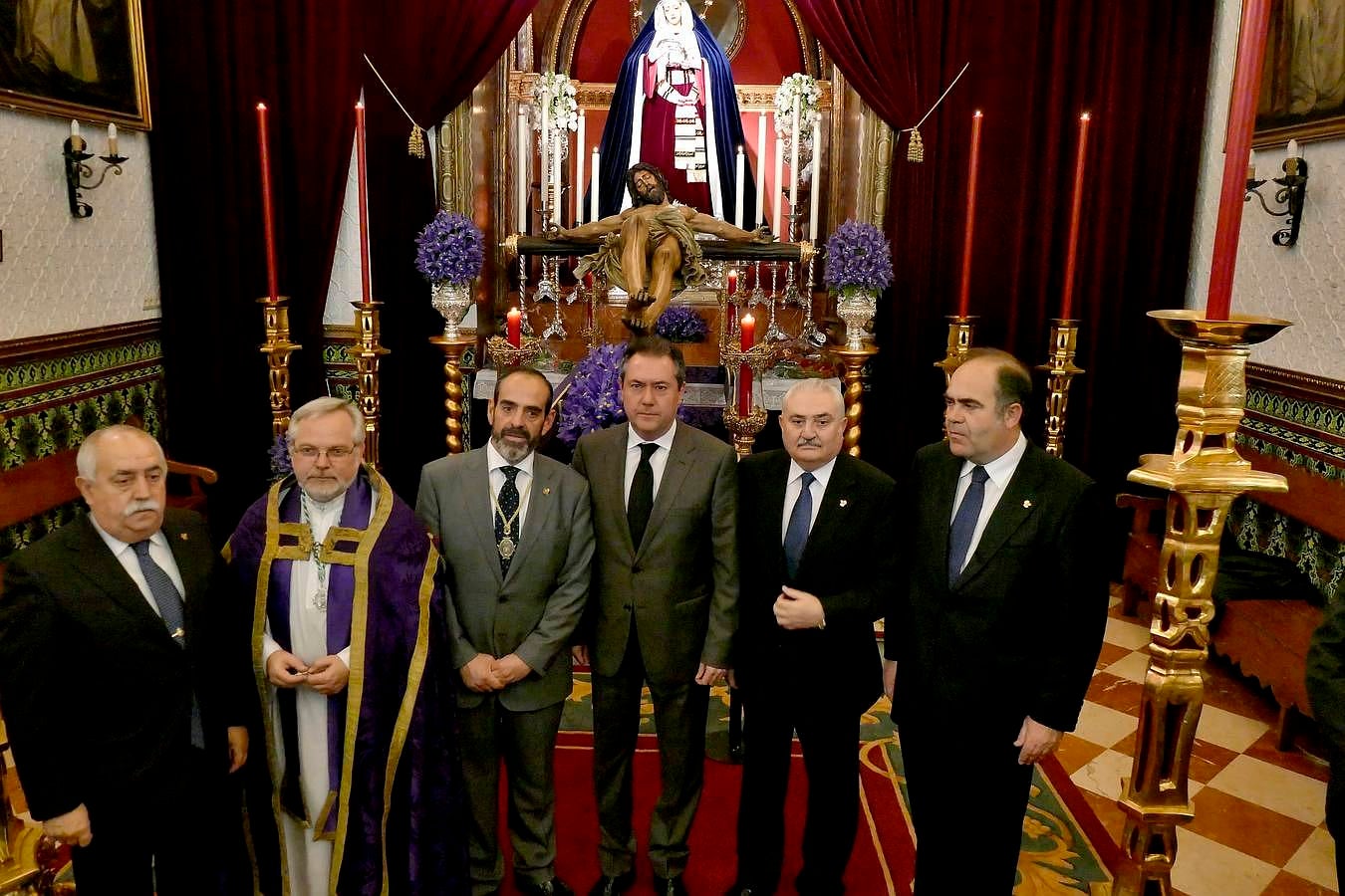 Vía Crucis de las Cofradías de Sevilla