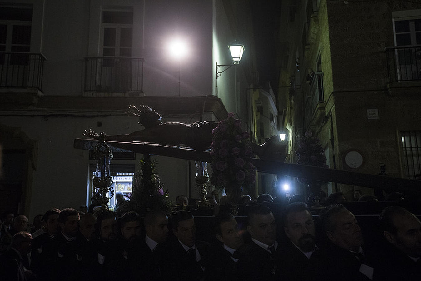 Vía Crucis del Cristo de la Sed, en imágenes