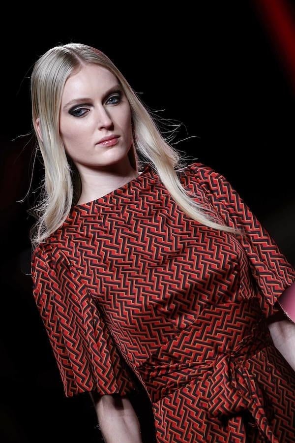 Propuestas para el Otoño-Invierno 2016-17 del diseñador Juanjo Oliva. 