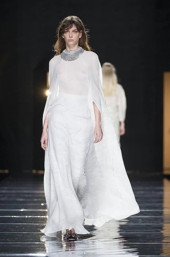 Mercedes Benz Fashion Week. Desfile del diseñador Duyos. 