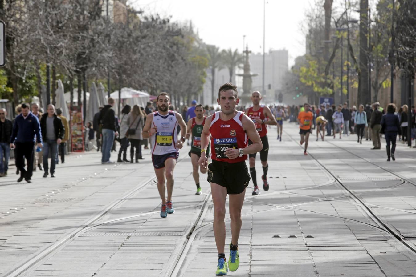 El Zurich Maratón de Sevilla 2016, en imágenes