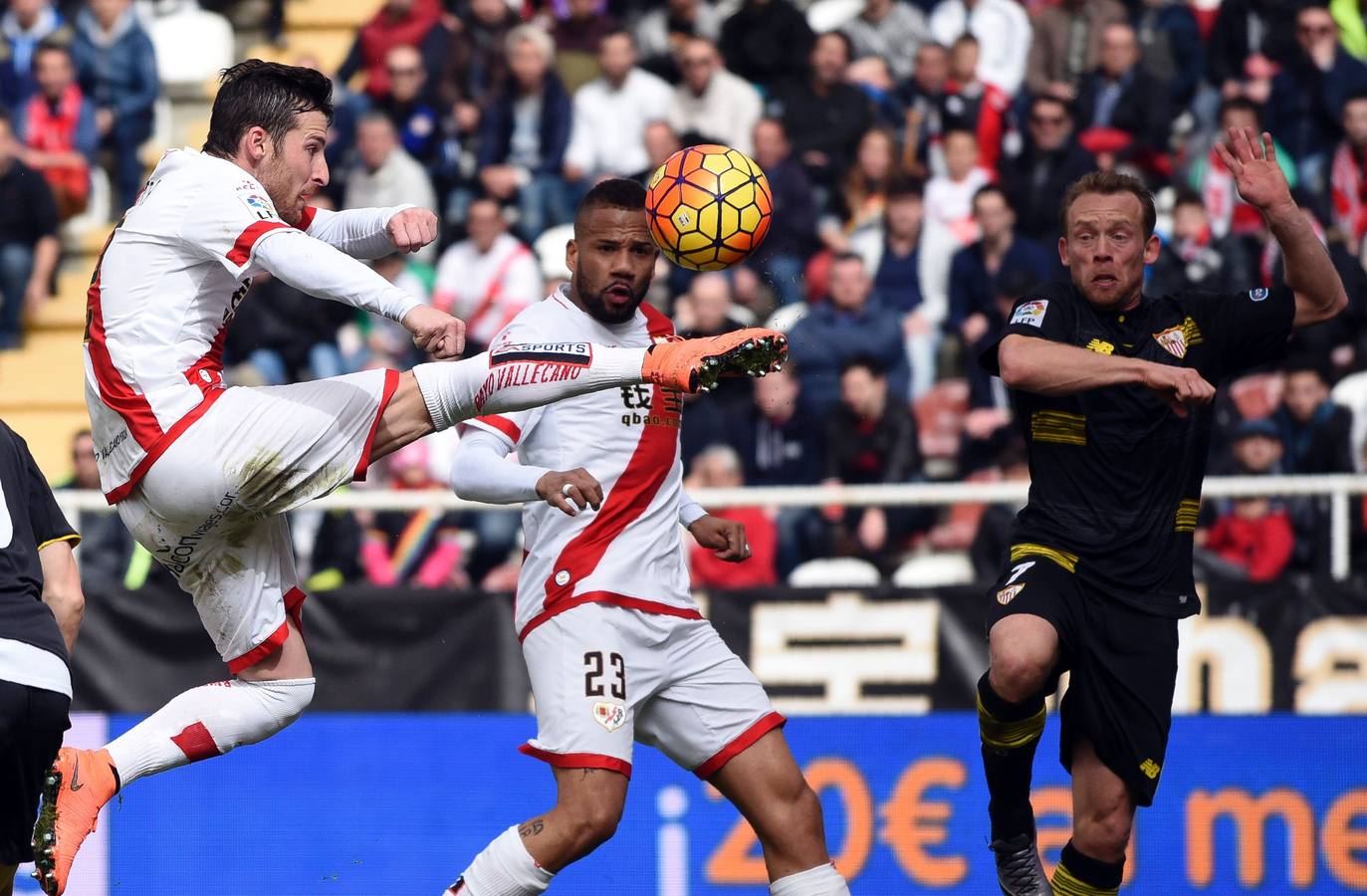 El empate del Rayo Vallecano y el Sevilla FC, en imágenes (2-2)