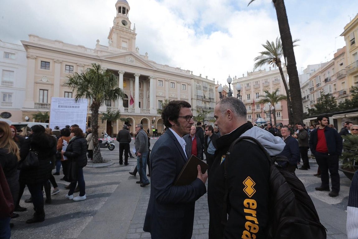 Fotos: Así se ha vivido el aviso de bomba