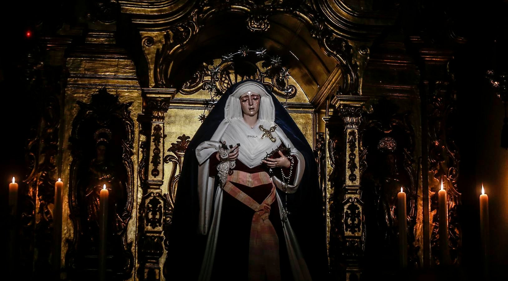 Triana, a los pies de Nuestro Padre Jesús de las Penas de la Estrella