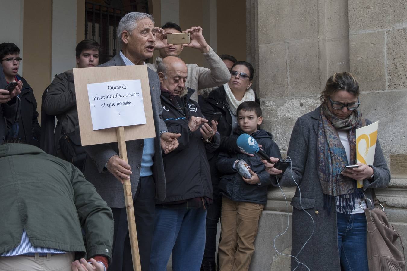 La movilización contra la ofensiva anticatólica, en imágenes