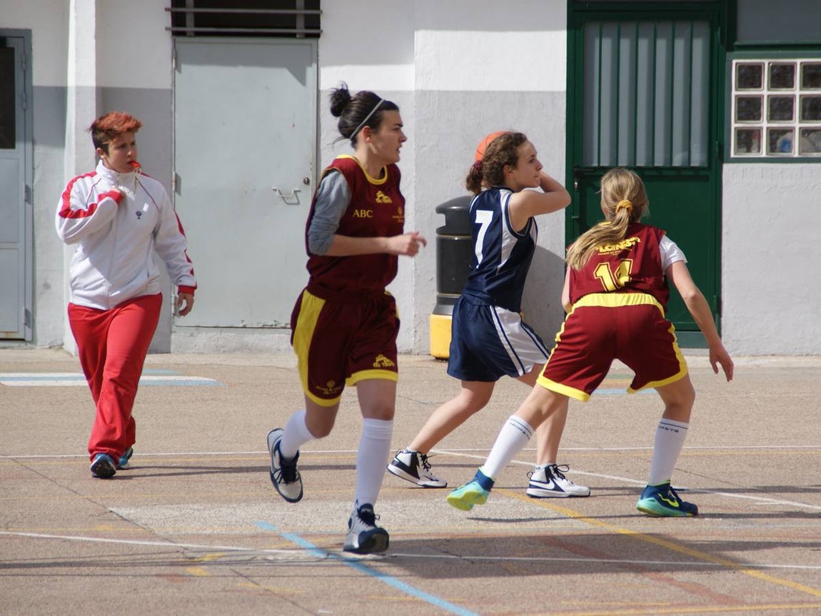 Baloncesto: Nuestra Señora de las Maravillas vs Virgen de Atocha