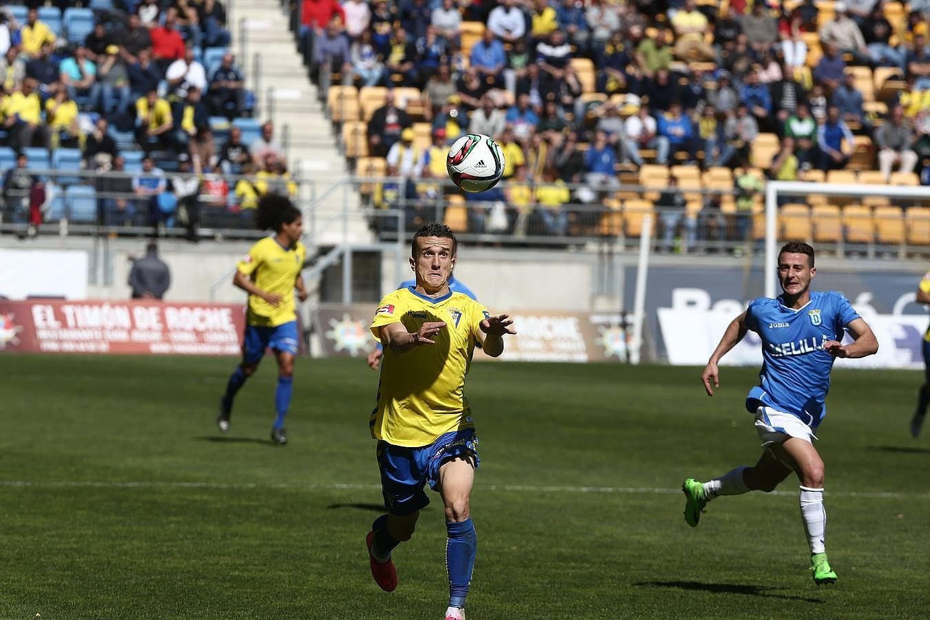 Cádiz C.F. 3 - UD. Melilla 0