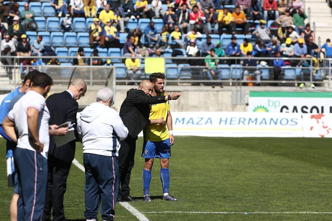 Cádiz C.F. 3 - UD. Melilla 0