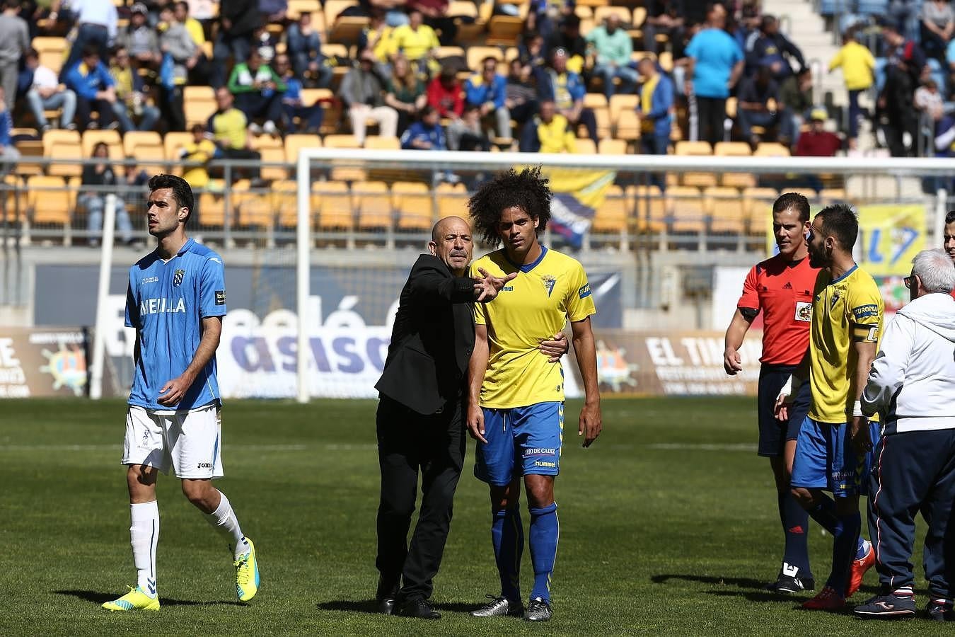 Cádiz C.F. 3 - UD. Melilla 0