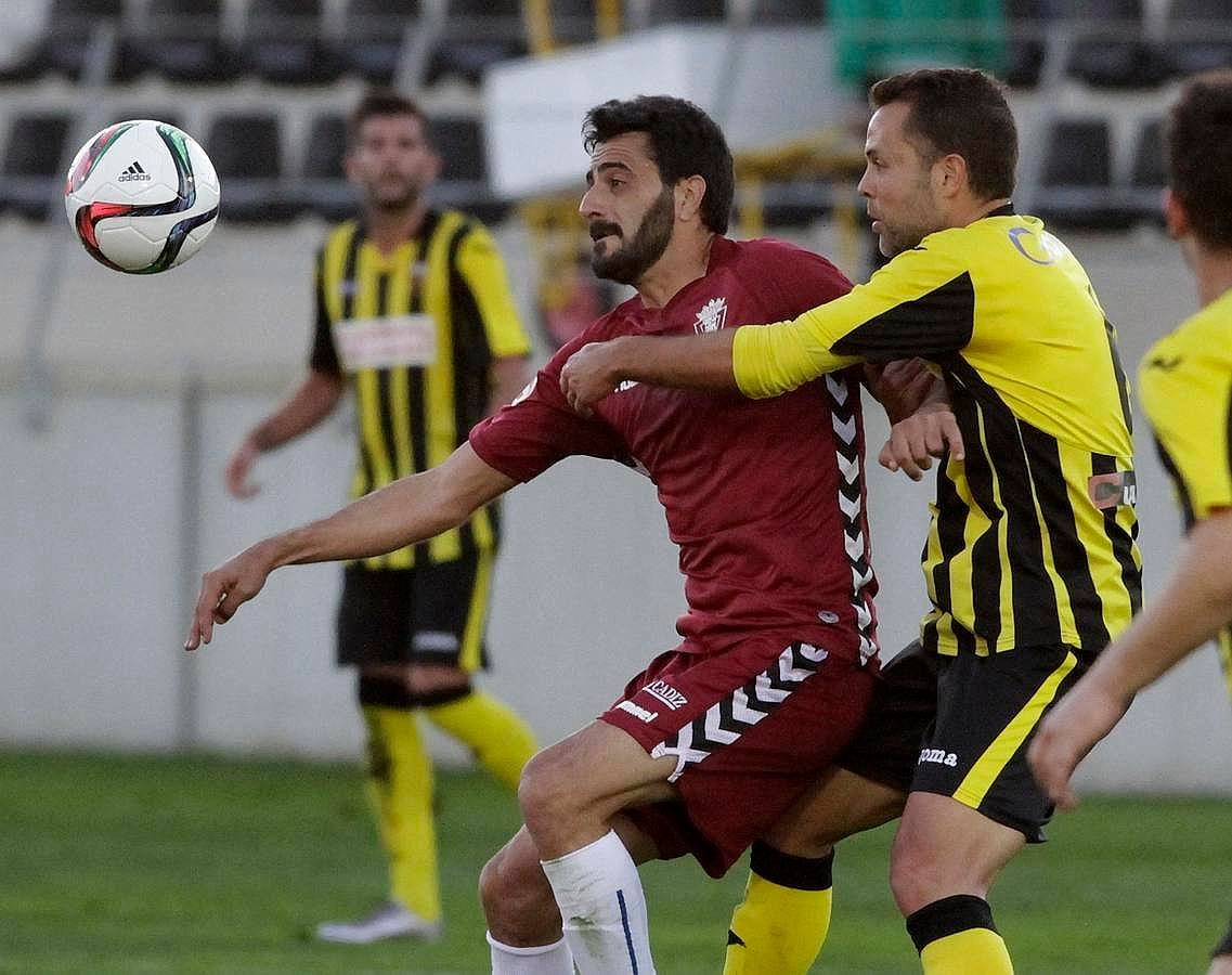 Imágenes del partido San Roque Lepe -Cádiz CF (1-3)