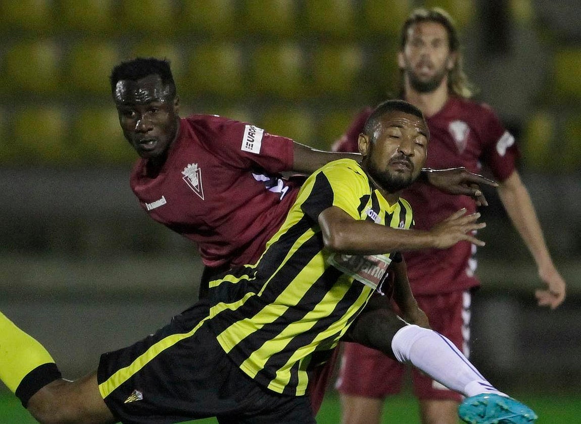 Imágenes del partido San Roque Lepe -Cádiz CF (1-3)
