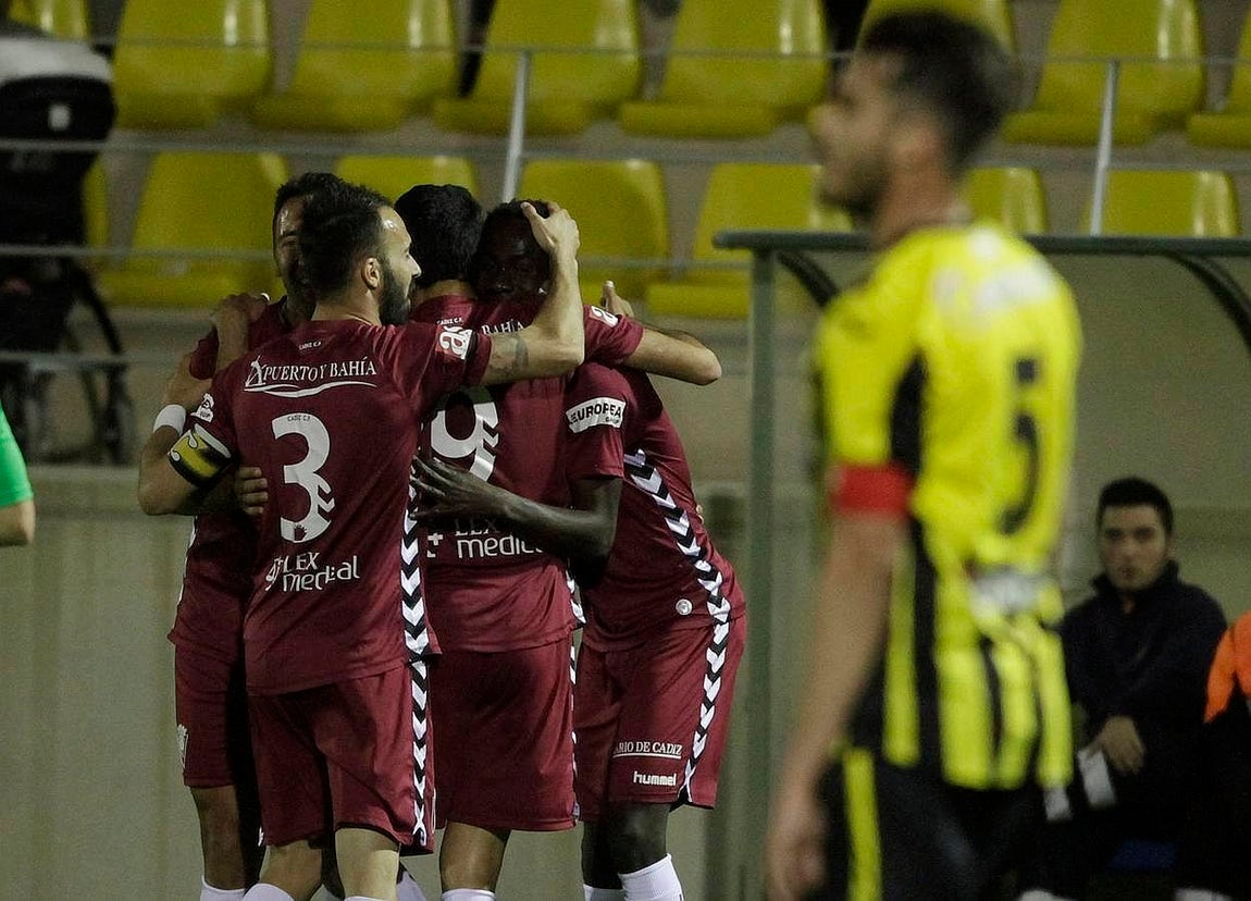 Imágenes del partido San Roque Lepe -Cádiz CF (1-3)