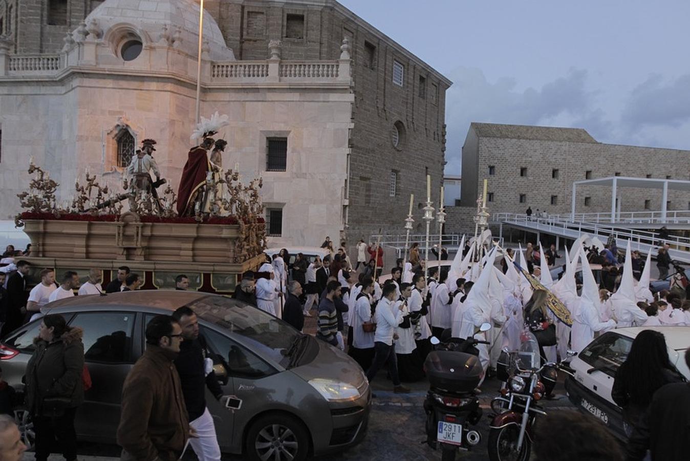 Fotos: Domingo de Ramos en Cádiz