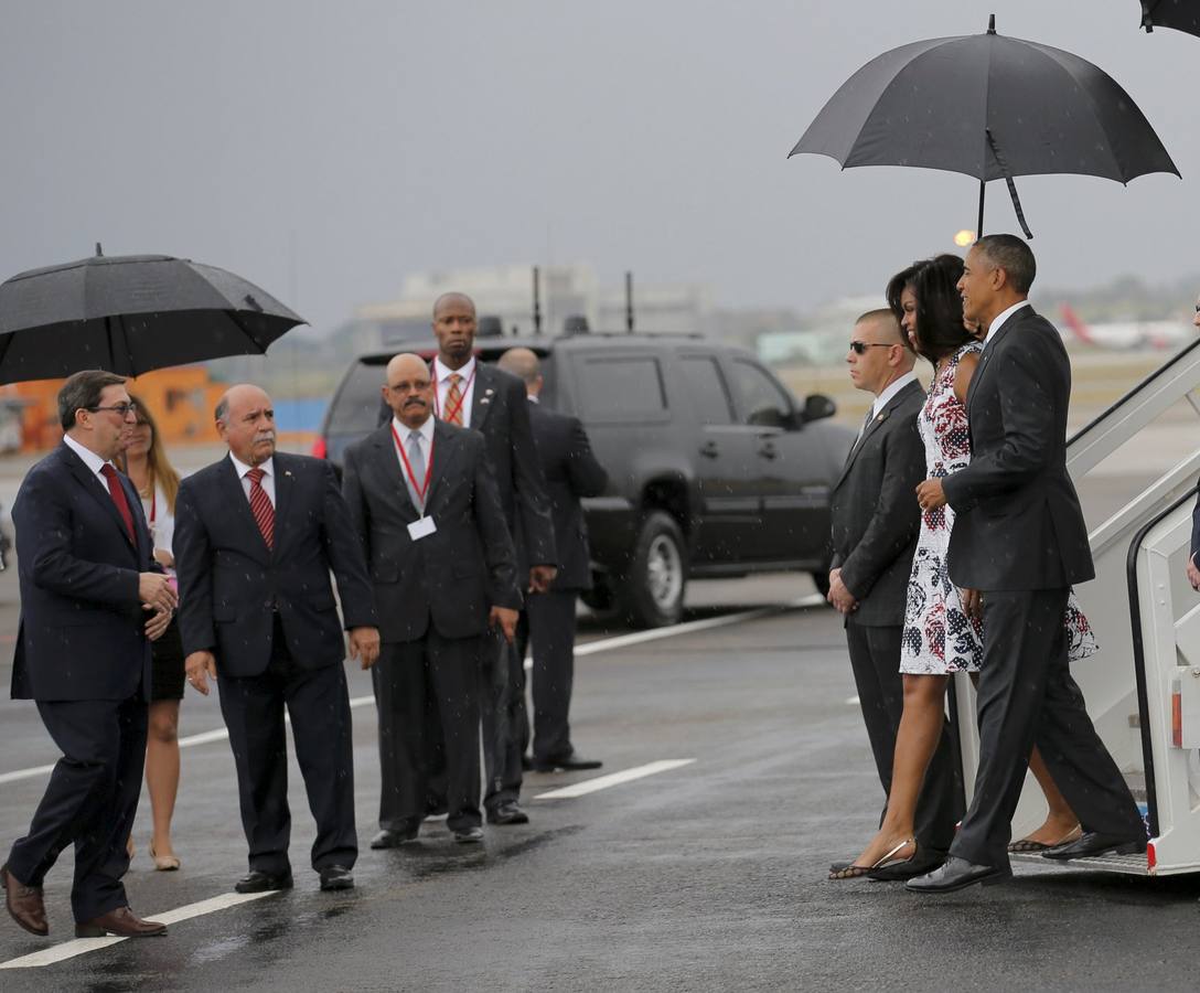 «Esta es nuestra primera parada. Es una visita histórica y es una oportunidad histórica para interactuar de forma directa con el pueblo cubano», ha apuntado Obama. 