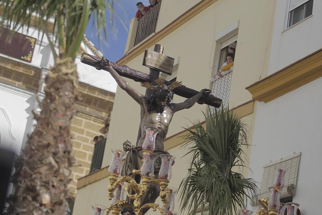 Fotos: La Palma el Lunes Santo en Cádiz. Semana Santa 2016