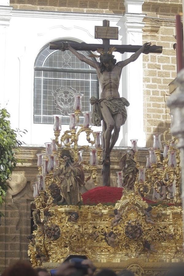 Fotos: La Palma el Lunes Santo en Cádiz. Semana Santa 2016