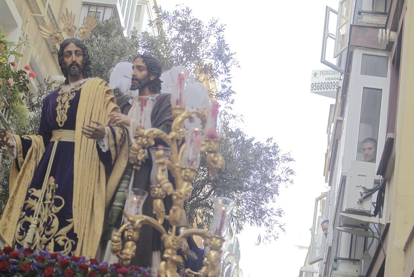 Fotos: El Prendimiento en el Lunes Santo. Semana Santa en Cádiz 2016