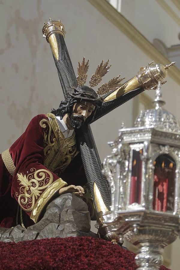 Fotos: El Caído el Martes Santo en Cádiz. Semana Santa 2016