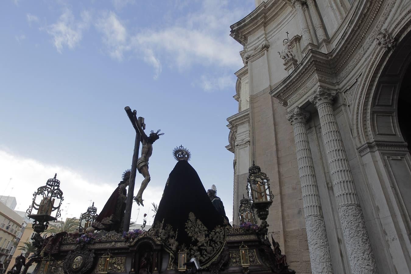 Fotos: Piedad el Martes Santo en Cádiz. Semana Santa 2016