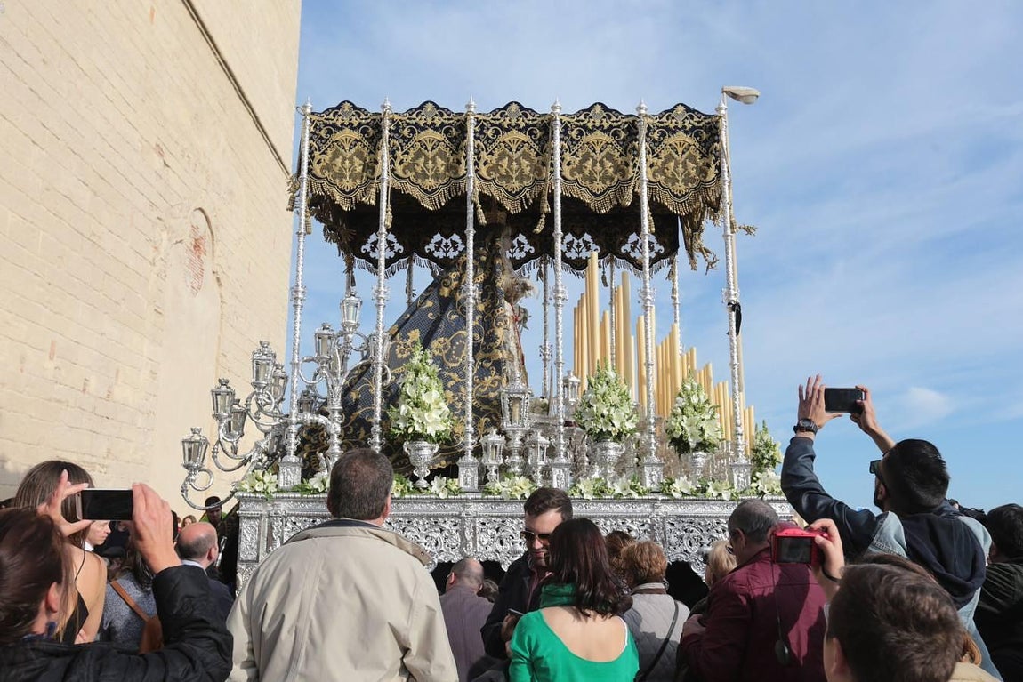 Fotos: Las Aguas el Miércoles Santo en Cádiz. Semana Santa 2016