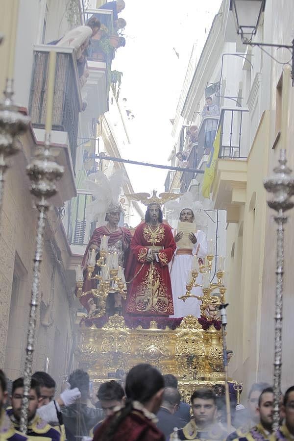 Fotos: Sentencia el Miércoles Santo en Cádiz. Semana Santa 2016