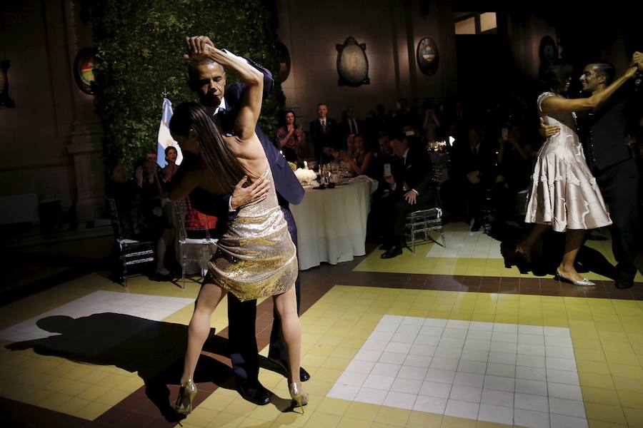 Barack Obama baila un tango.. 