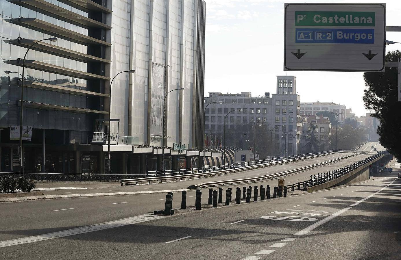 07. Las calles de Madrid, casi vacías durante todo el día