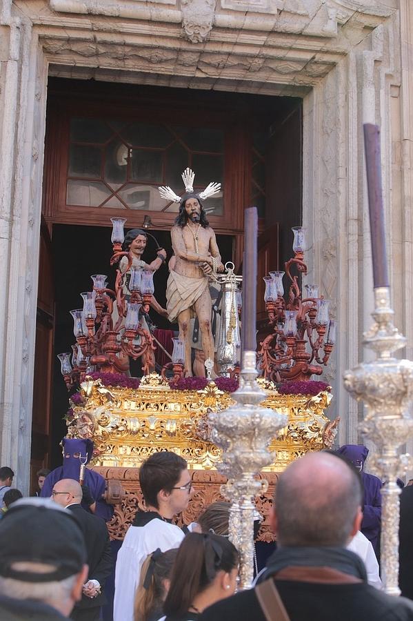 Columna regresa el Sábado Santo a su templo desde Catedral